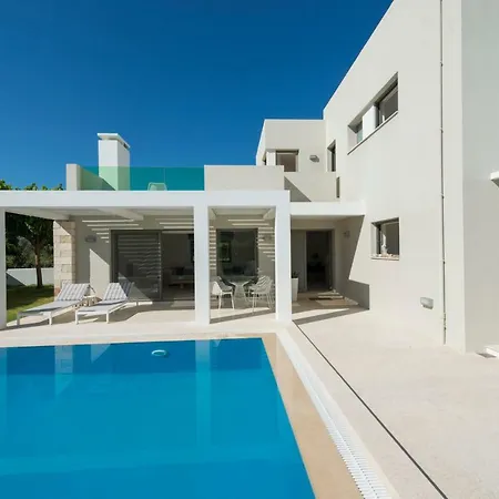 Villa Gonia Villa *